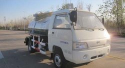 福田吸污車(chē)☆2方