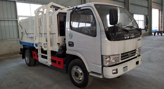 多利卡自裝卸式垃圾車掛桶