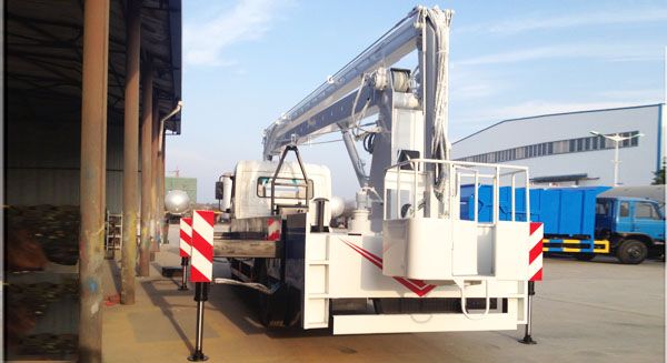 東風天錦高空作業(yè)車