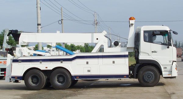 東風(fēng)天龍后雙橋清障車