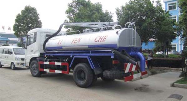 東風(fēng)吸糞車☆天錦