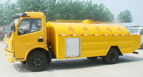 東風(fēng)高壓清洗車☆6方