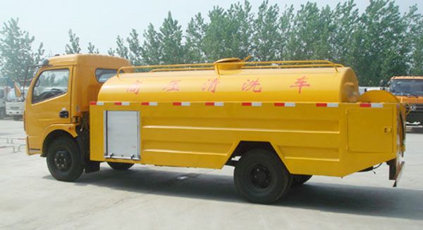 東風(fēng)高壓清洗車☆6方