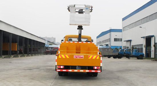 東風(fēng)后雙橋高空作業(yè)車