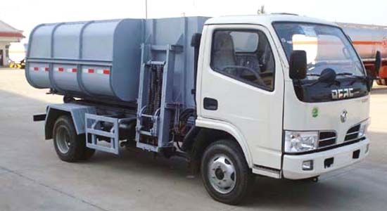 東風(fēng)輕型自裝卸式垃圾車(chē)