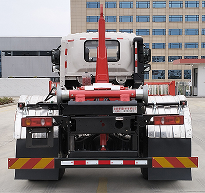 楚帝牌DCD5181ZXXDY6型車廂可卸式垃圾車